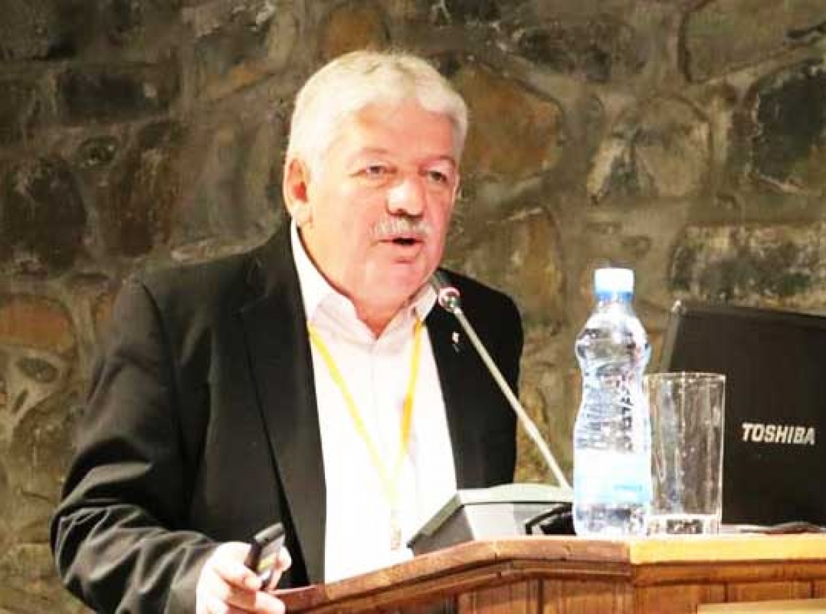Πυρκαγιά στις Πλάτρες: Υποψίες ότι πρόκειται για εμπρησμό - Χειροπέδες σε δύο πρόσωπα