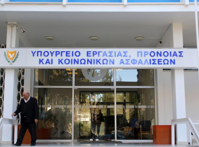 Το Υπουργικό ενέκρινε σχέδιο επιχορήγησης αδειών εργοδοτουμένων σε ξενοδοχεία ορεινών περιοχών για το 2021