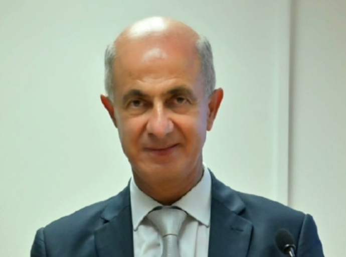 Tο μήνυμα του Δρ. Αβραάμ Ηλία στους αντιεμβολιαστές: «Μην επηρεάζεις ανεύθυνα»