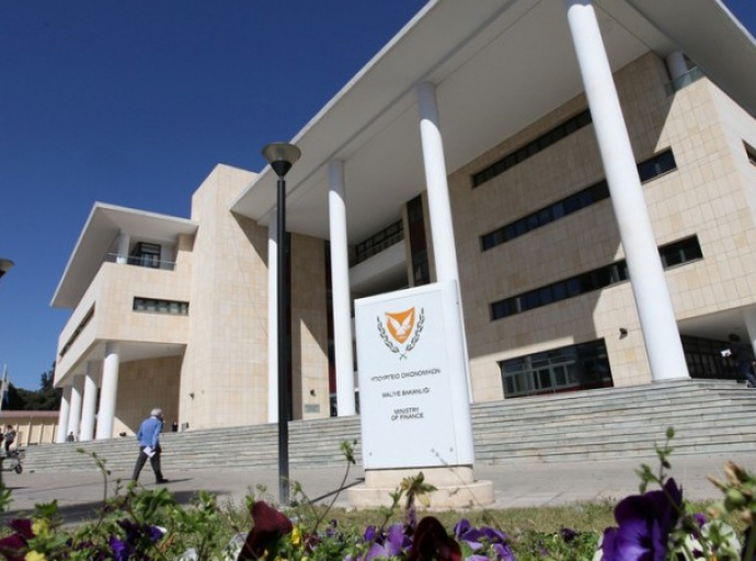 Στη δημοσιότητα η λίστα με όσους πήραν από την Κυβέρνηση πέραν του 1 εκ. ευρώ