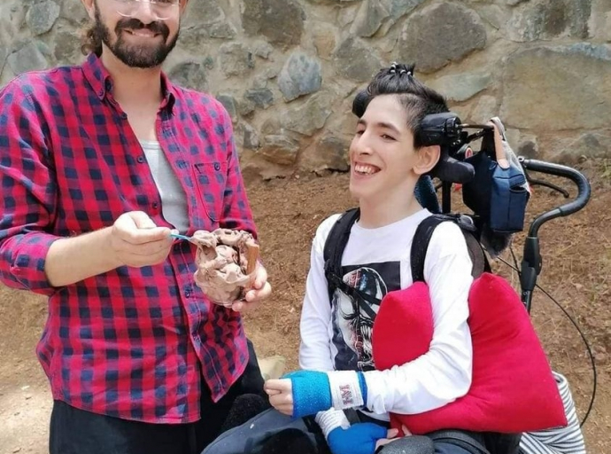 Ο ΜΑΘΗΤΗΣ ΜΟΥ Ο ΝΙΚΟΛΑΣ...μια συγκλονιστική μαρτυρία!