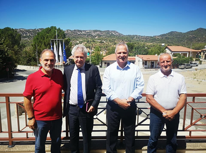 Ο Α.Μαυρογιάννης στα γραφεία του Επιτρόπου Ανάπτυξης Ορεινών Κοινοτήτων
