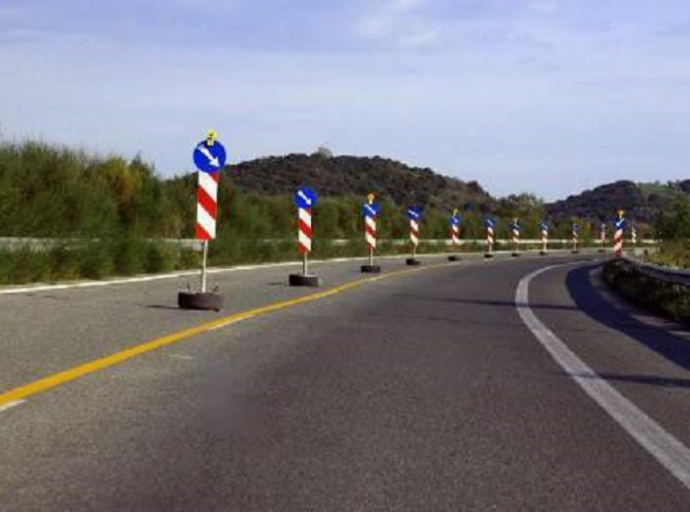 Εκτέλεση οδικών εργασιών στον αυτοκινητόδρομο Λευκωσίας-Λεμεσού 