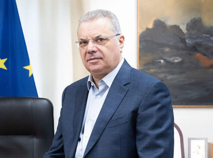 Άμεση παρέμβαση του Υπουργού Εσωτερικών για παροχή στέγης στον ηλικιωμένο στις Κυβίδες
