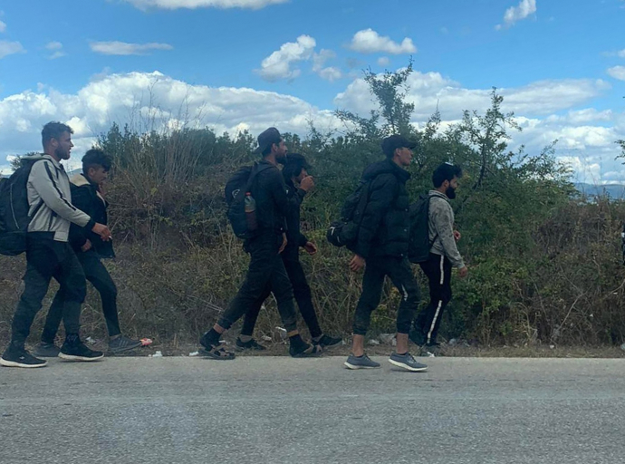 Θράκη: Κυκλώματα διακινητών δρουν ακόμη και στο φως της ημέρας