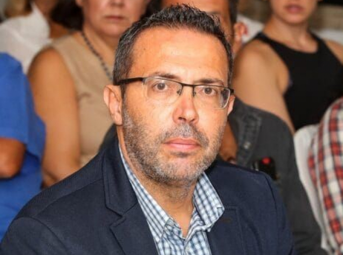 Έλαμψε δια της απουσίας του ο Θεοφυλάκτου από τη δημοσιογραφική της ΚΟΕ