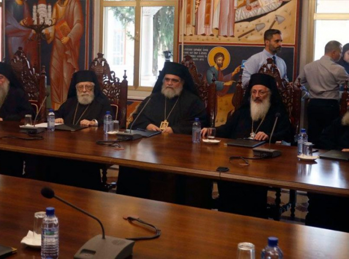 Oι έξι υποψήφιοι για τις Αρχιεπισκοπικές Εκλογές