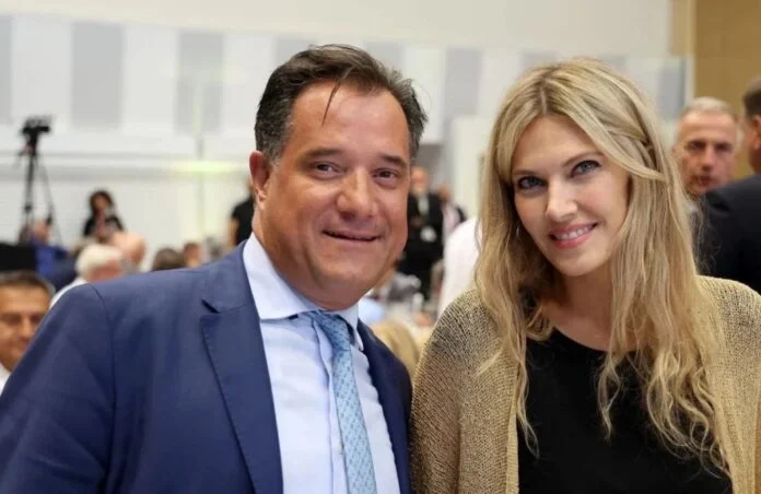 Ο γαμπρός της Εύας, ο Άδωνις και η κυπριακή εταιρία της Μανταλένας Καϊλή