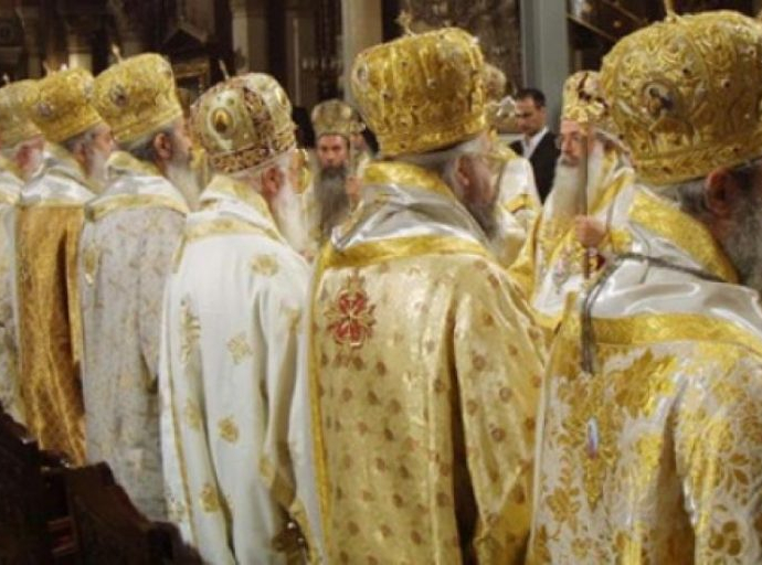 Κωνσταντίνος Β': Η Ιεραρχία ετοιμάζεται να τον κηδέψει ως βασιλιά;