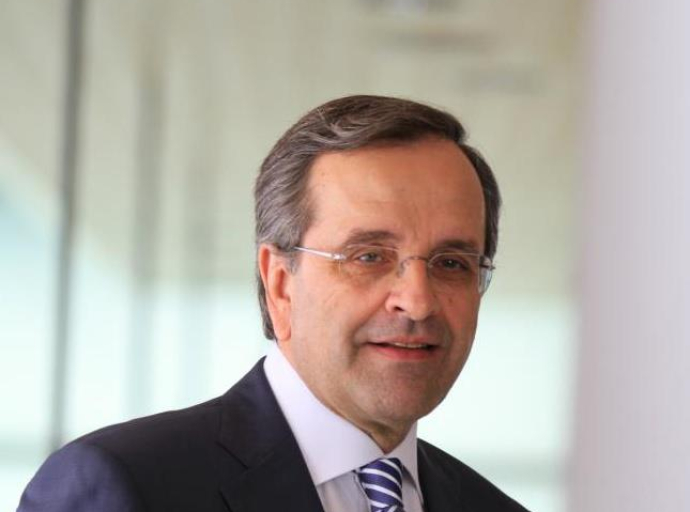 Ο Σαμαράς τα λέει με το γάντι στη κυβέρνηση για τον Κωνσταντίνο