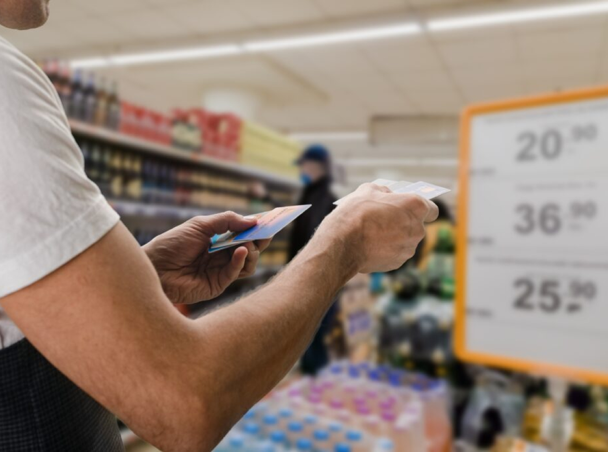 Ψωνίστε, ζητήστε CASH BACK στο ταμείο και μην ψάχνετε για ATM