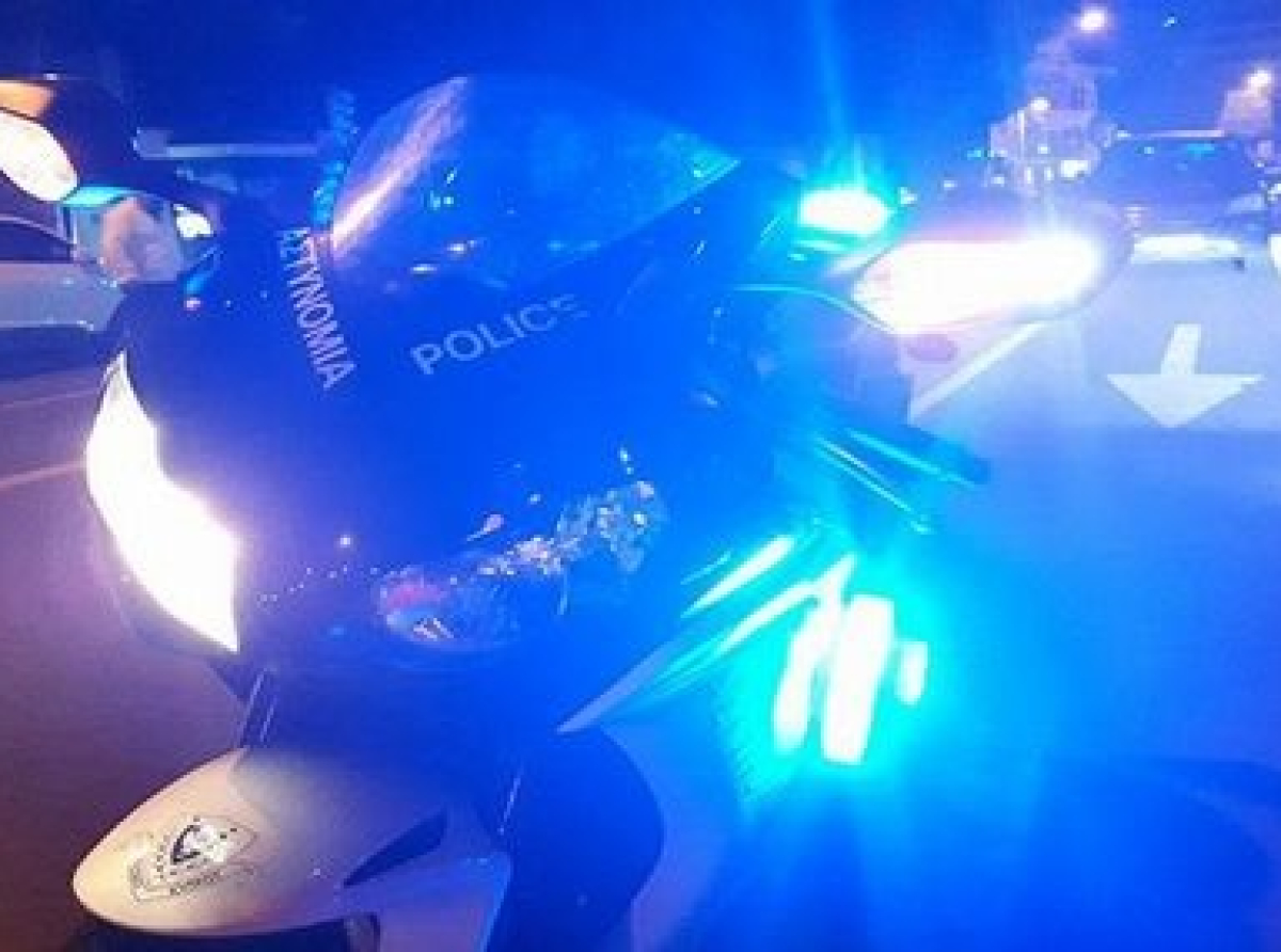 Συντονισμένη επιχείρηση τροχονομικών ελέγχων και κατακράτηση μοτοσικλετών και αυτοκινήτων στη Λεμεσό