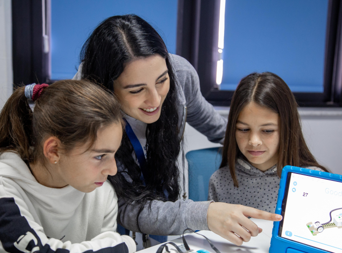 Μέρα STEM για κορίτσια ηλικίας 9-12 ετών, στο Πανεπιστήμιο Frederick στη Λεμεσό