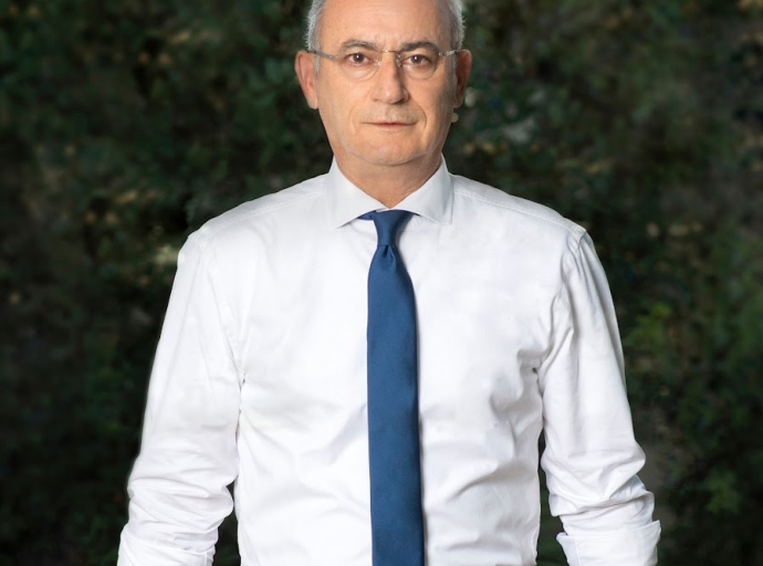 Ο Αβέρωφ προτείνει δημιουργία Αντιεγκληματικής Υπηρεσίας και χρήση καμερών για την ασφάλεια των πολιτών