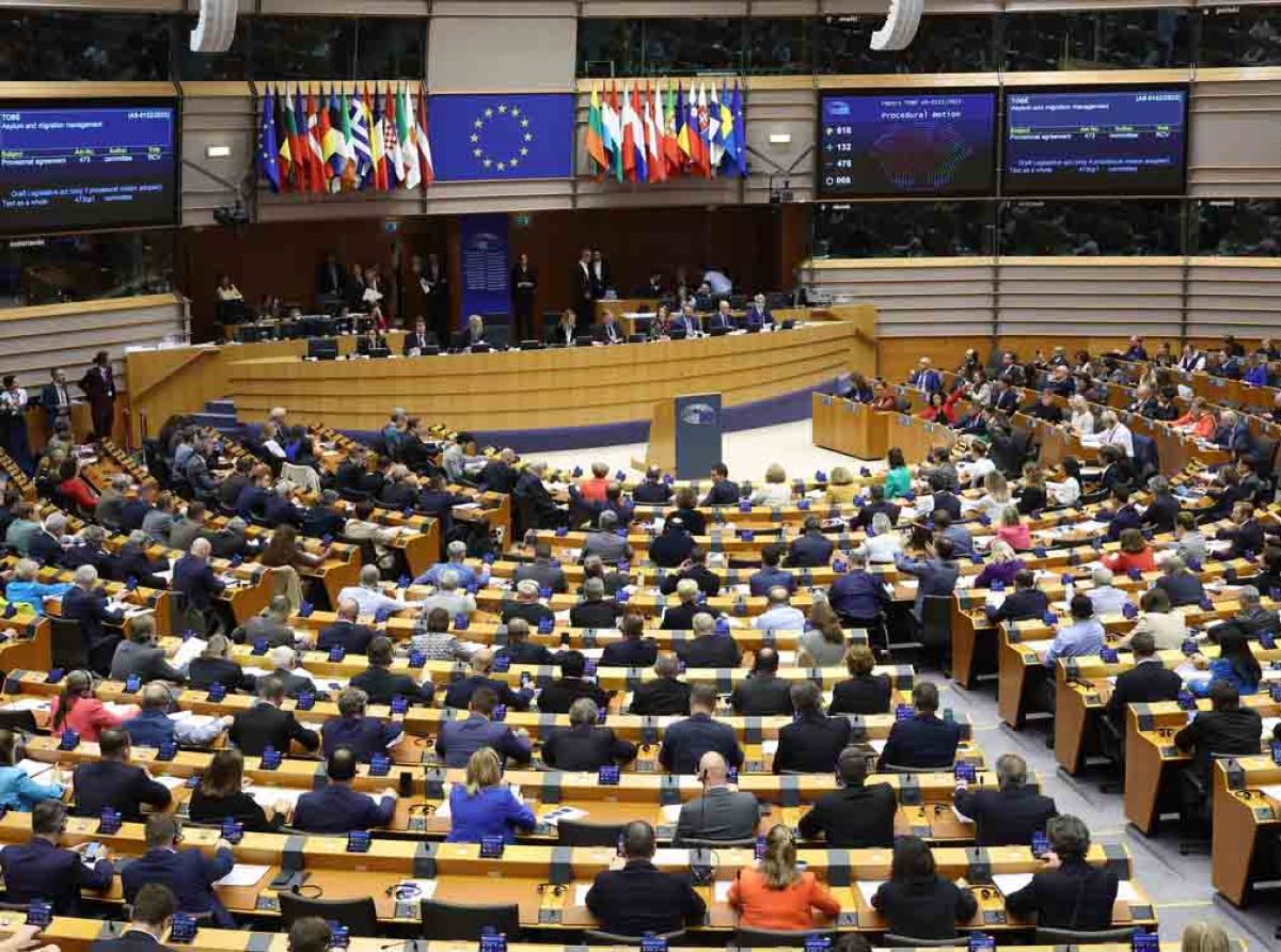 Νέο Ευρωπαϊκό Σύμφωνο για το Άσυλο και τη Μετανάστευση: Σημαντικό βήμα  προς τα εμπρός αλλά ανεπαρκές