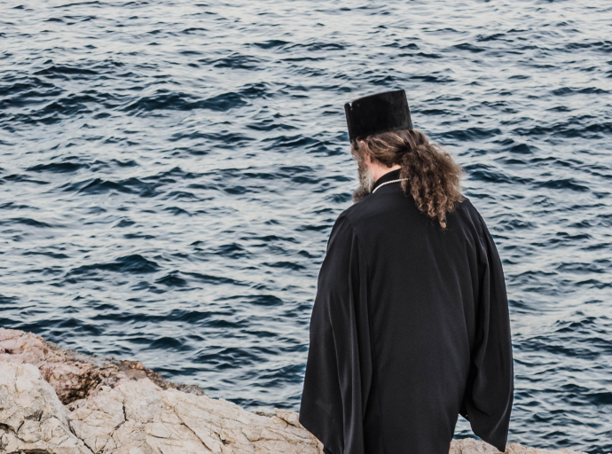 Έκθεση "Holy – Φώς Ανέσπερον" της φωτογράφου Σοφίας Τζιράρκας