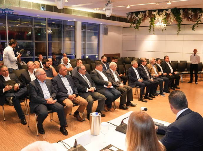 Σε ανταγωνιστικότερη βιομηχανία από φθηνότερη ενέργεια προσβλέπει ο ΥΠΕΝ