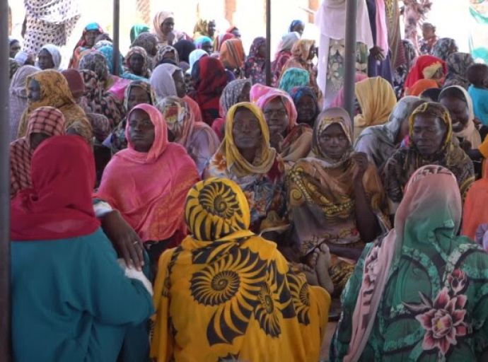 Σουδάν: Οικογένειες που εγκαταλείπουν το Al-Fasher περιγράφουν σκηνές φρίκης – Εξαντλημένες, πεινασμένες και με τεράστιες ανάγκες οι χιλιάδες εκτοπισμένοι